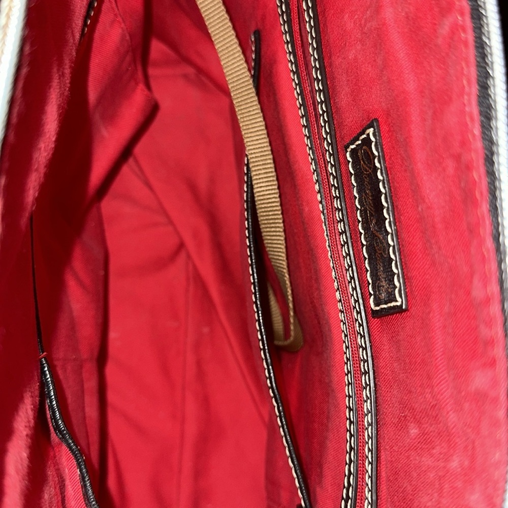 Dooney and Bourke handbag - Picture 8 of 10